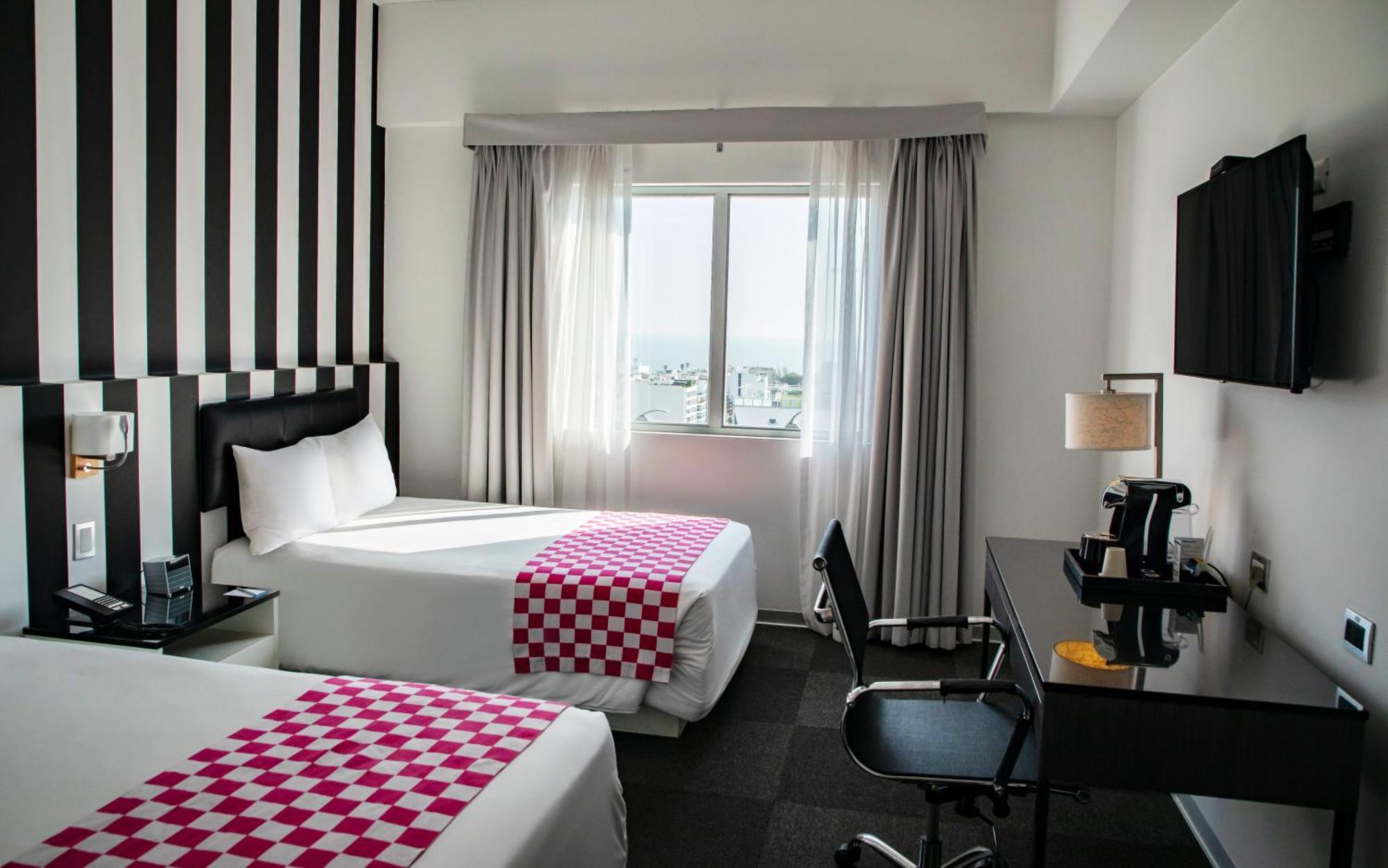 Twin Room Non-Smoking