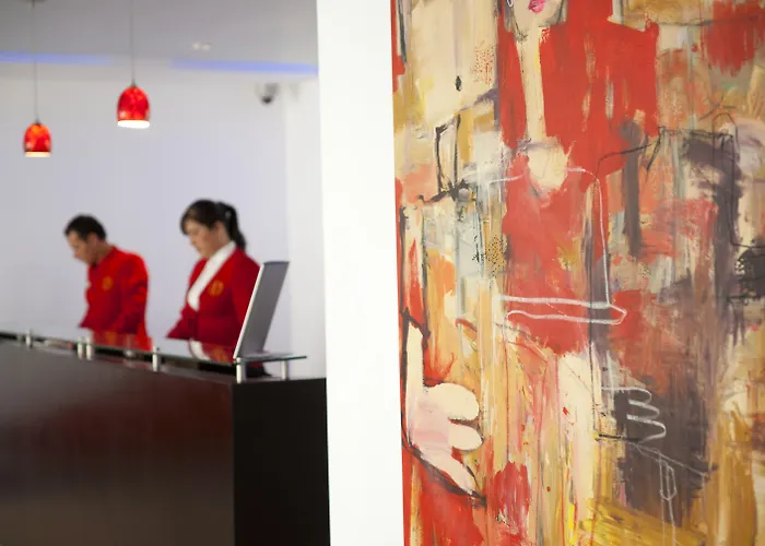 Radisson Decapolis Miraflores