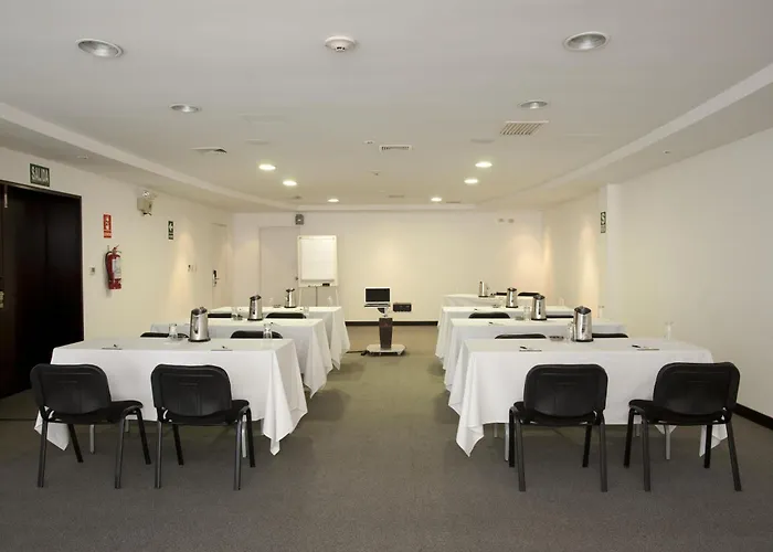Radisson Decapolis Miraflores