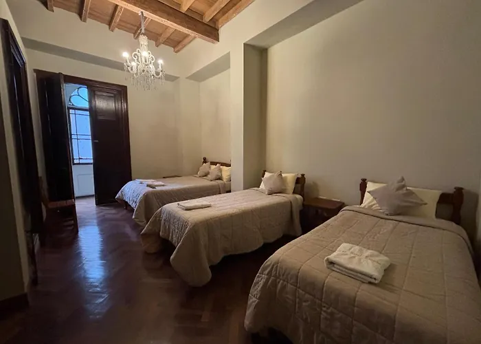 Hotel céntrico: Casa Lima