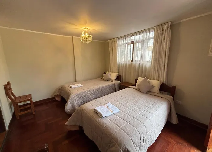 Hotel céntrico: Casa Lima